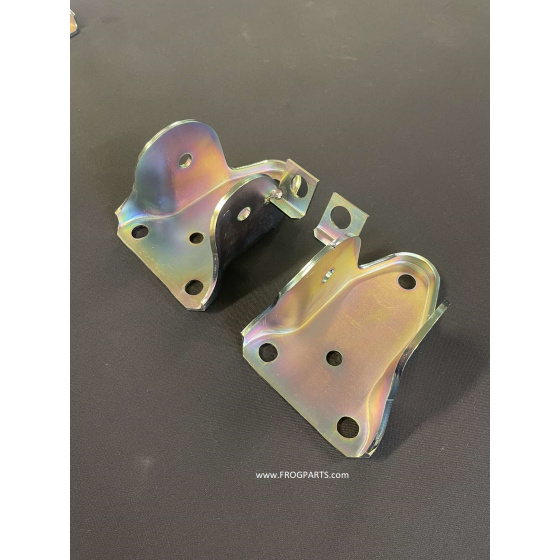 Držák zadní nápravy Felicia - pozink sada